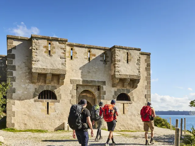 Fort de la pointe du Grouin