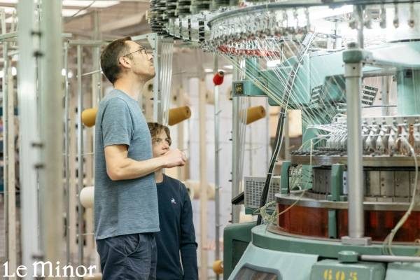 Métier à tricoter à la bonneterie Le Minor